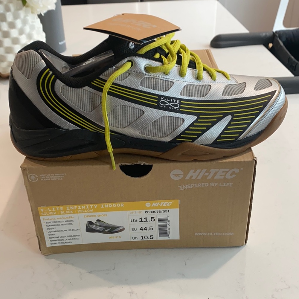 Hitec V-Lite Infinity Indoor shoes. Never used!